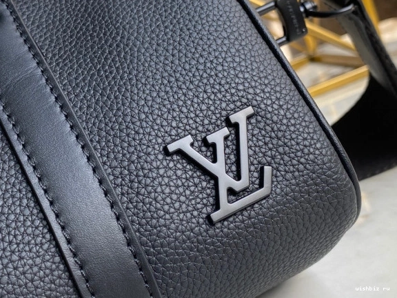 WIS CITY Louis KEEPALL Vuitton 0821